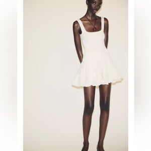 Zara Contrasting Voluminous Dress